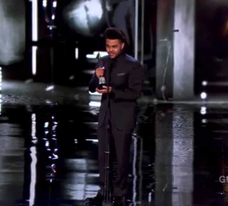 Abel Tesfaye, aka The Weeknd recived an award at Canada's Walk of fame