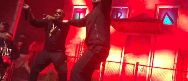 Drake x Baka Perform With 2 Chainz At Pretty Girls Like Trap Music Tour In Toronto