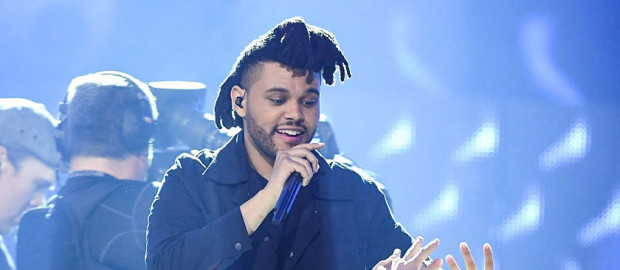 Live: The Weeknd "Aquainted & Might Not" At the 2016 JUNO Awards