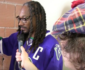 Nardwuar vs Snoop Dogg