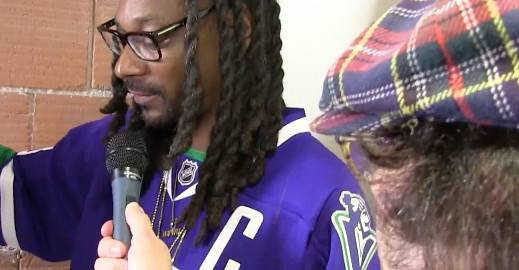 Nardwuar vs Snoop Dogg