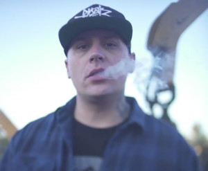 Snak The Ripper- Child Abuse (Madchild Diss)