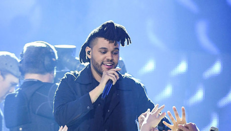 Live: The Weeknd "Aquainted & Might Not" At the 2016 JUNO Awards