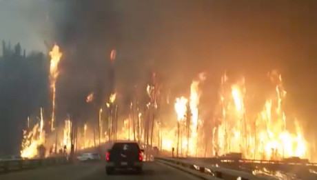 Footage Of Fort McMurray Resident Escaping The Raging Wildfire