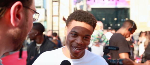 John River On The iHeartRadio MMVAs Red Carpet