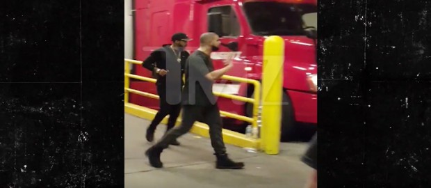 Drake And Future's Tour Bus Robbed For Over $3,000,000 In Jewelry