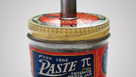 Pyes- Paste