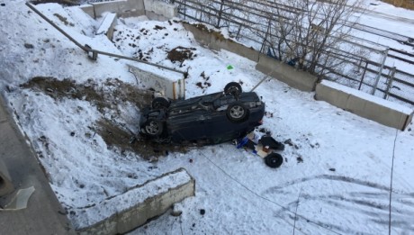 Driver Gets Sideswiped Off The Edge Of The Gardiner