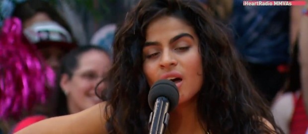 Jessie Reyez Performs Figures At The MMVA Red Carpet