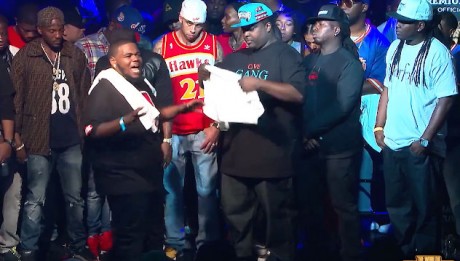 UrlTV/Smack: Rap Battle – T-Top vs Ave