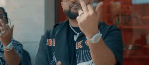 Nav Ft Travis Scott- Champion