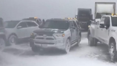 Major Pile-Up Involving 50-70 Vehicles On Hwy 400