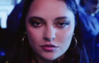 Kiki Rowe- Love Me Like This